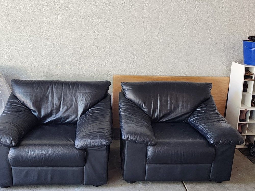 2 Oversized Sofa Chairs