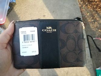 New Coach wallet /wristlet