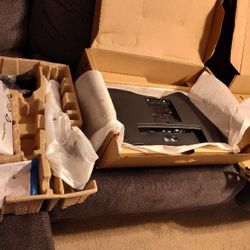 24 Inch DELL P2425H HD MONITORS 