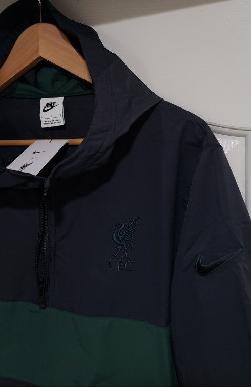 Nike x Liverpool FC Men's Nike Soccer Unlined Hooded Anorak Jacket Authentic New 