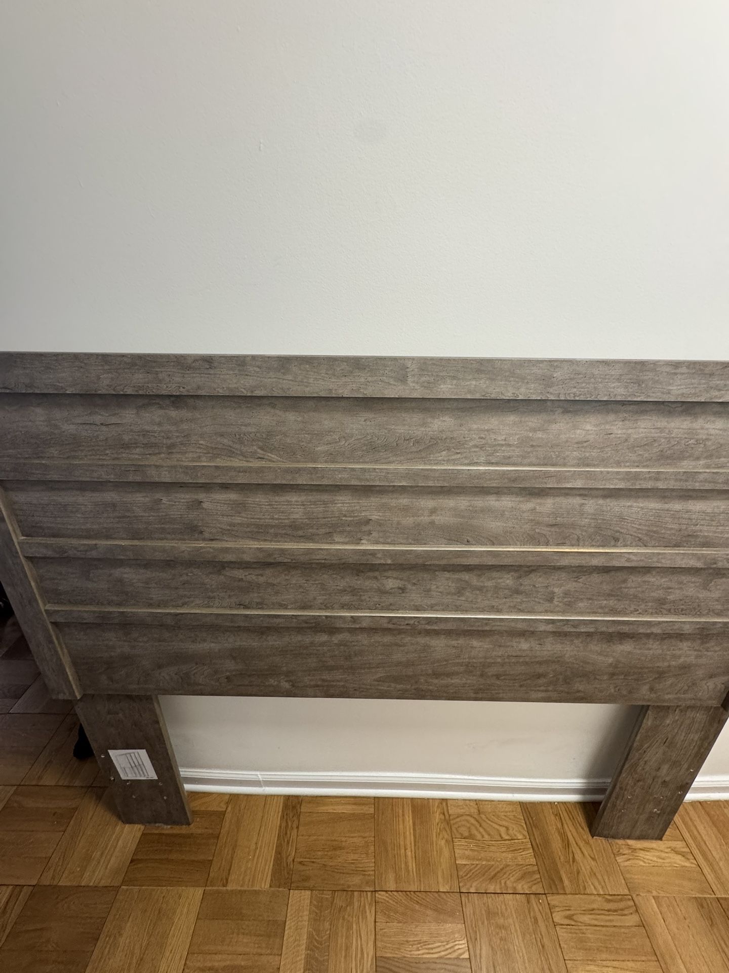 Queen size headboard. Moving Sale!!