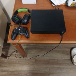 Refurbished XBOX ONE X 1TB 