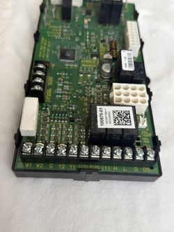 OEM Lennox SureLight Furnace Control Board