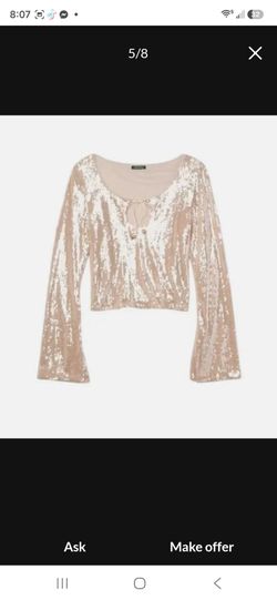 Wild Fable Women's Bell Long Sleeve Sequin Holiday Top Champagne

New