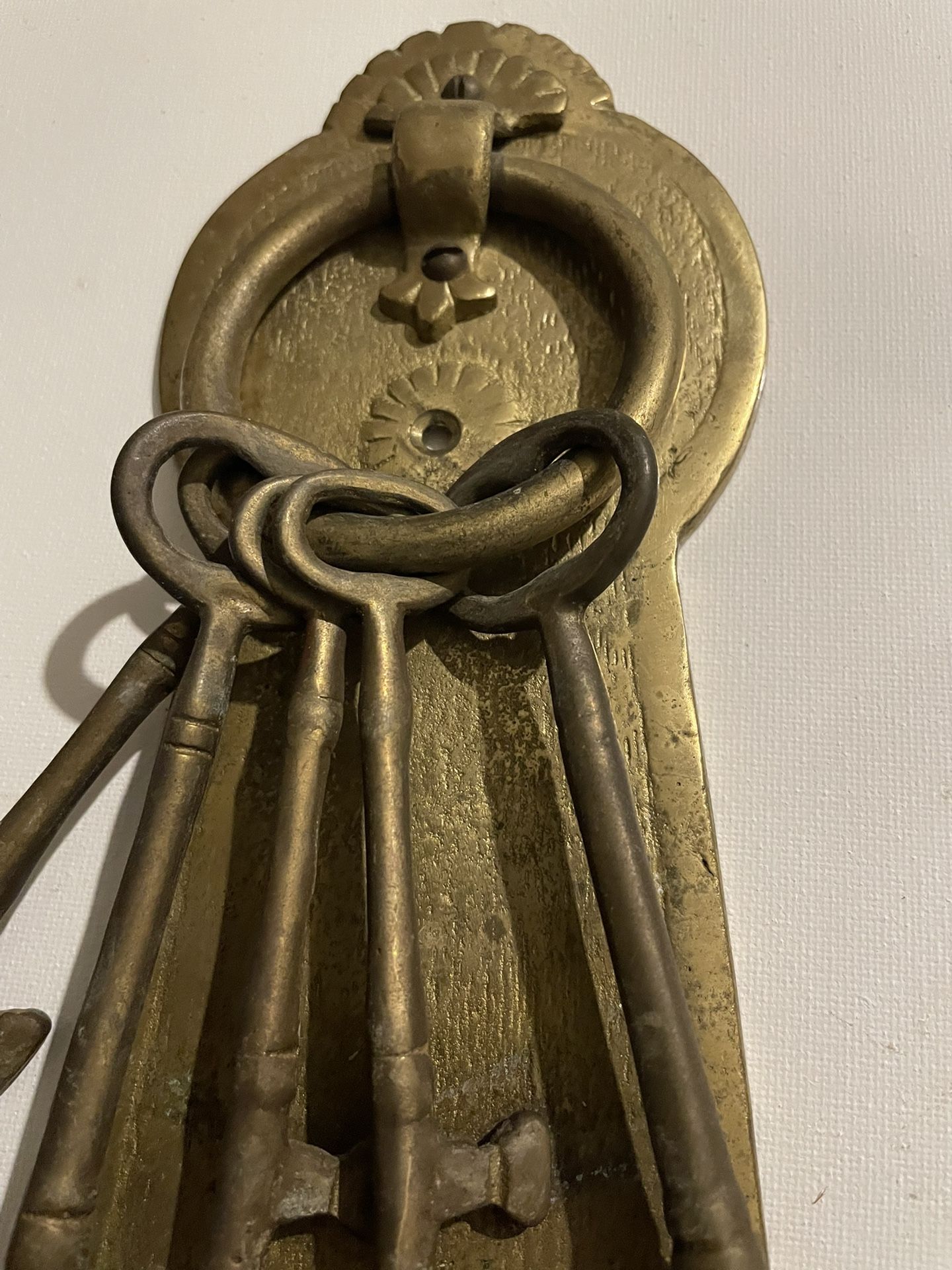  [ ] Vintage Doors knocked