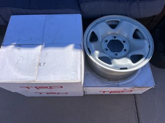 Toyota steal wheel 17”