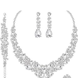 4 Pcs/Set Austrian Crystal Necklace Earrings Bracelet Ring Bridal Jewelry Sets 