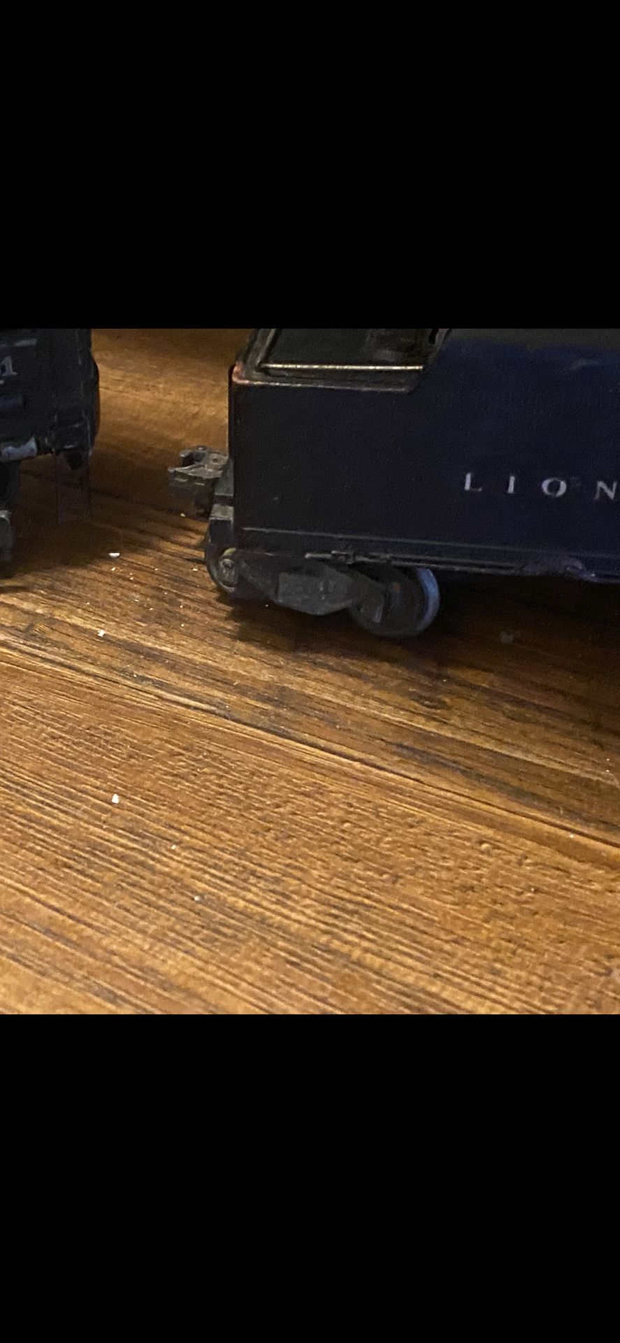 Lionel Tender