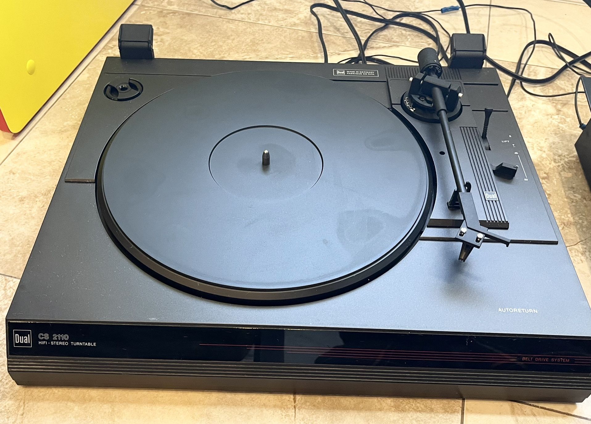 1980’s Dual Audiophile Turntable