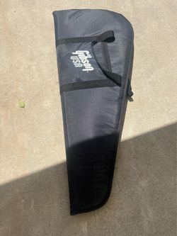Gibson heavy-duty black guitar bag in great shape