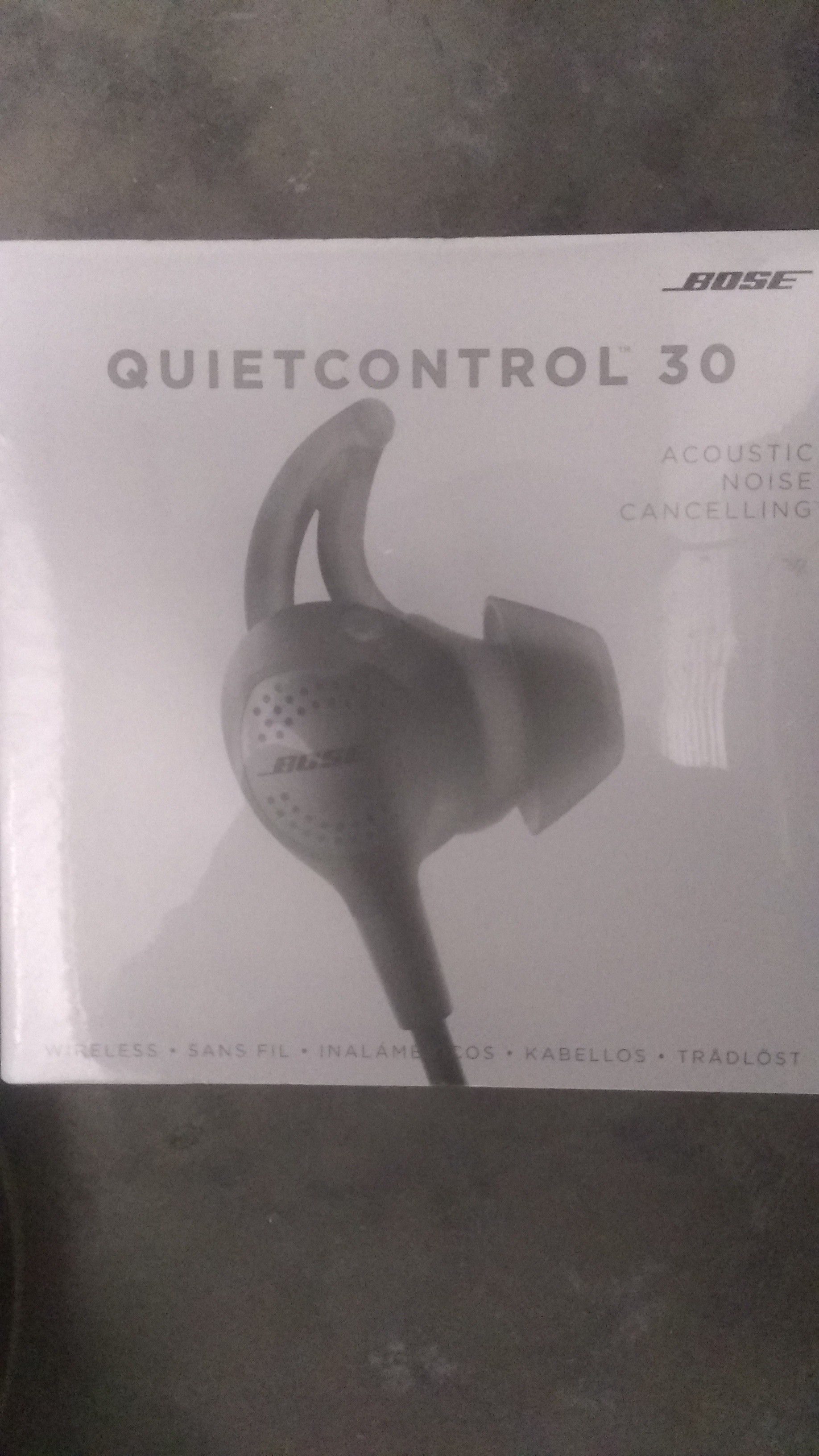 Bose Quiet Control 30 Brand New Unopened!!!