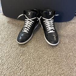 Authentic Louis Vuitton Rivoli Sneaker Boot Sizes 9. Don’t Have The Box.