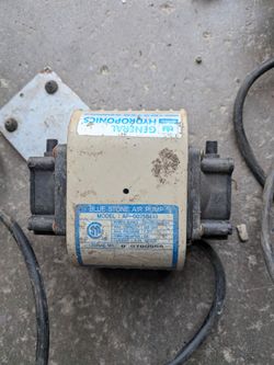 BLUE STONE AIR PUMP