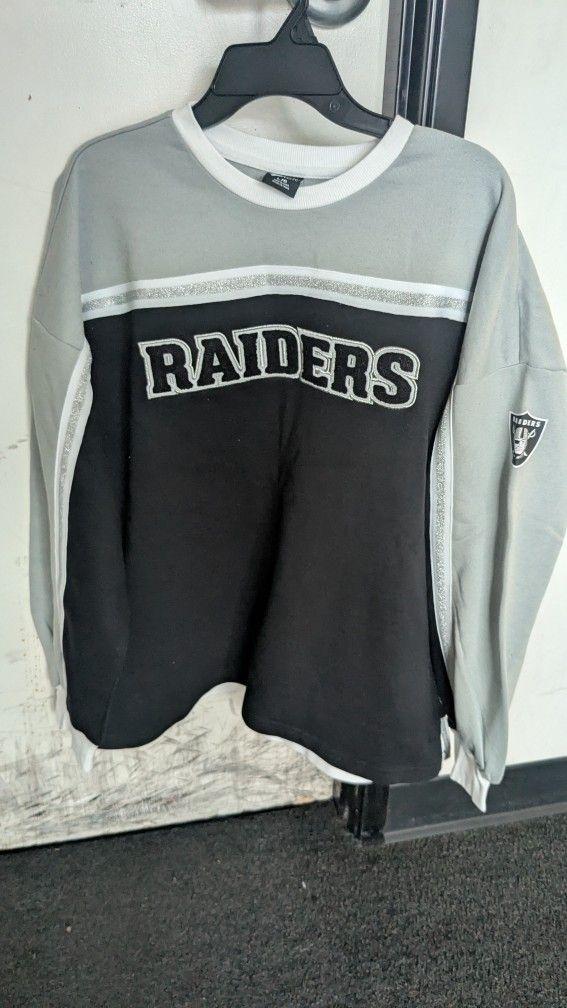 Women's Official NFL Raiders Sweatshirt Large 