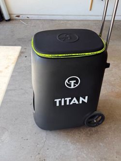 Titan Pickleball Ball Machine