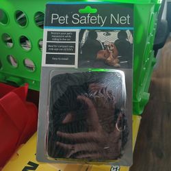 Pet Safety Net (New In Box)