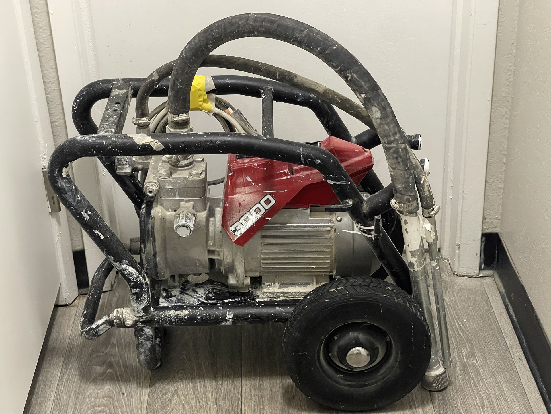 Titan Elite 3000 Paint Sprayer Machine