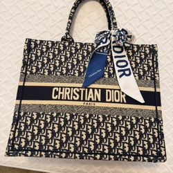 Christian Dior Book Tote bag navy beige Oblique