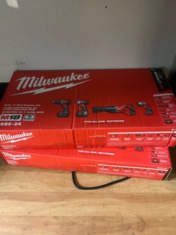Milwaukee M18 4 Tool combo Kit