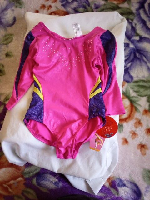 Freestyle Performance Size 7/8 Brand New Still Has Tags