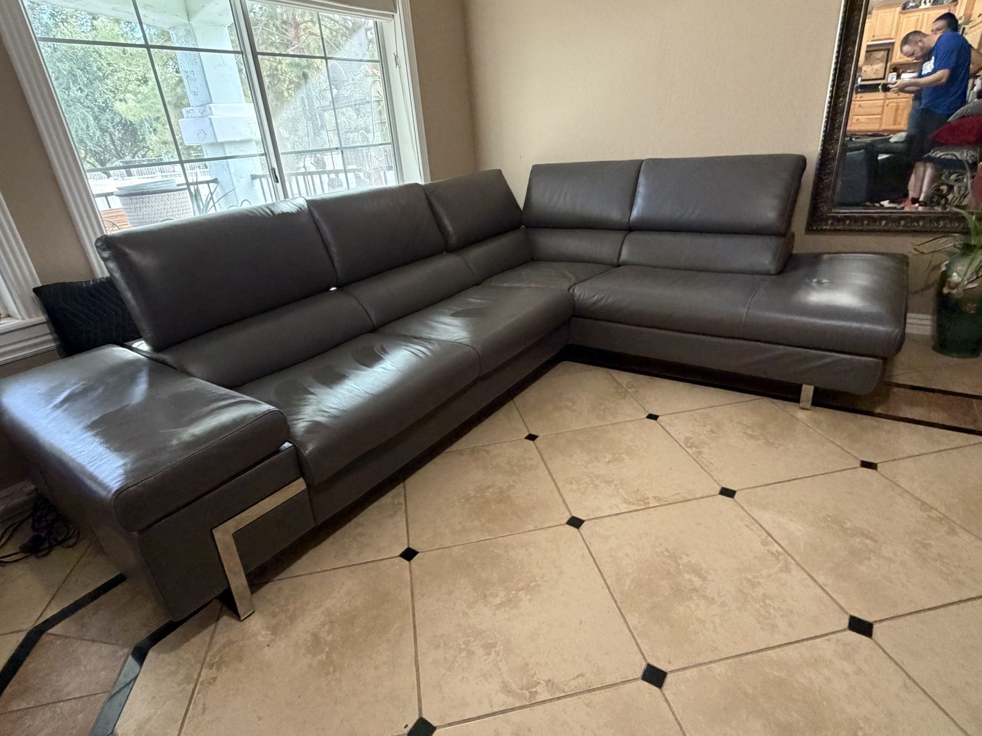 Leather Couch Sectionsl