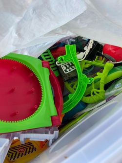 Free toys