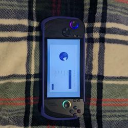 Asus ROG Ally X AMD Ryzen Z1 Extreme 24GB RAM 1TB