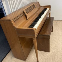 Studio Piano For Free-Uhaul