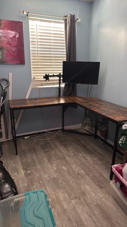 Desk
