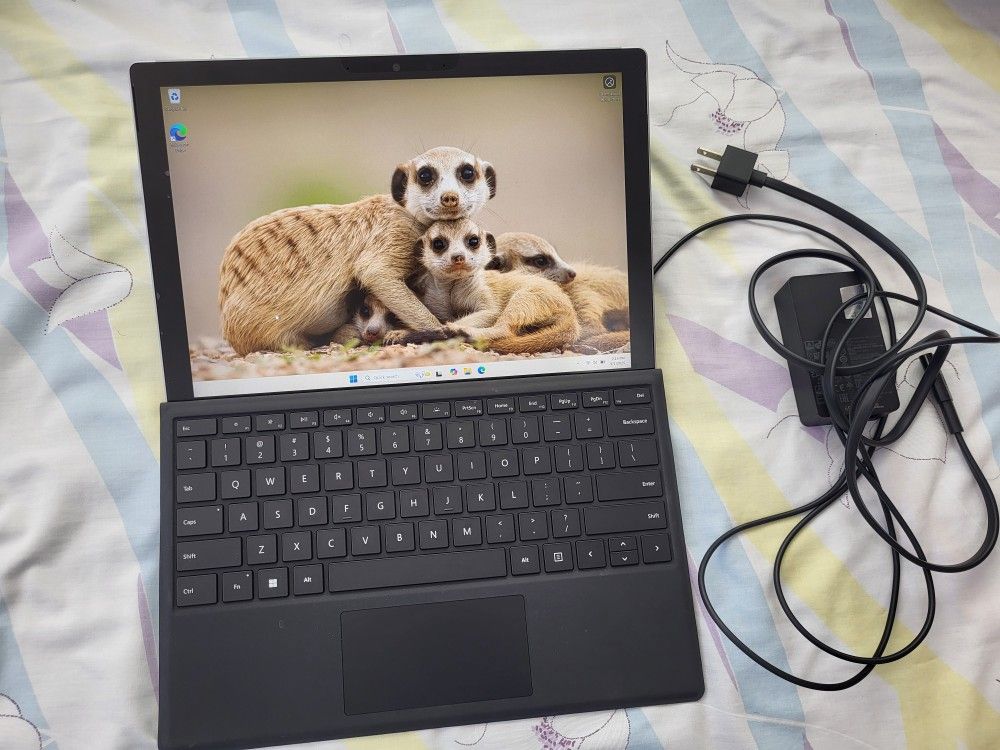 Microsoft Surface Pro 7 Plus 7+ Laptop Tablet Windows Touchscreen Intel i3 8GB RAM 128GB SSD