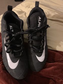 Nike Alpha Boys football Cleats size 6Y