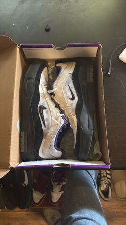 Nike air max Ishod purple size 11 men’s