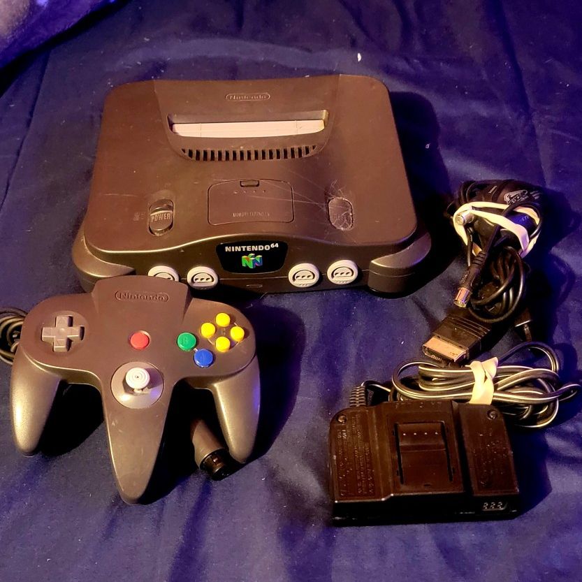 Nintendo 64 (Console + 1 Controller)