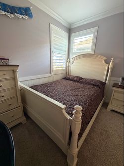 Wood Bedroom set- bed frame, dresser and nightstand