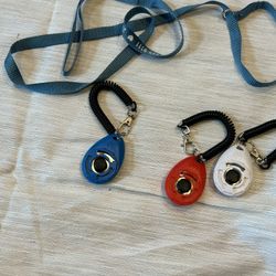 Dog Training Accessories 4pc. Lot Clickers & Self Tightening Lead 