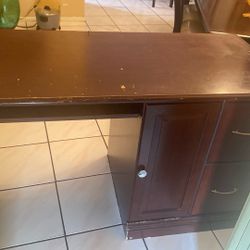 Free Computer Desk