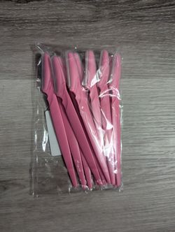 Pack Of Eyebrow Razors! (12pc)
