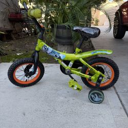 Kids Bike With Training Wheels 