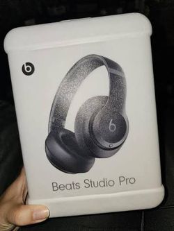 Beats Studio Pro