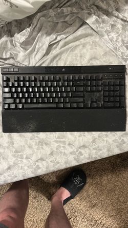 Corsair k70 pro rgb full size.