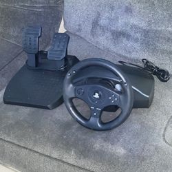 Play station steering wheel and gas pedal   Thrustmaster T80 Racing Wheel