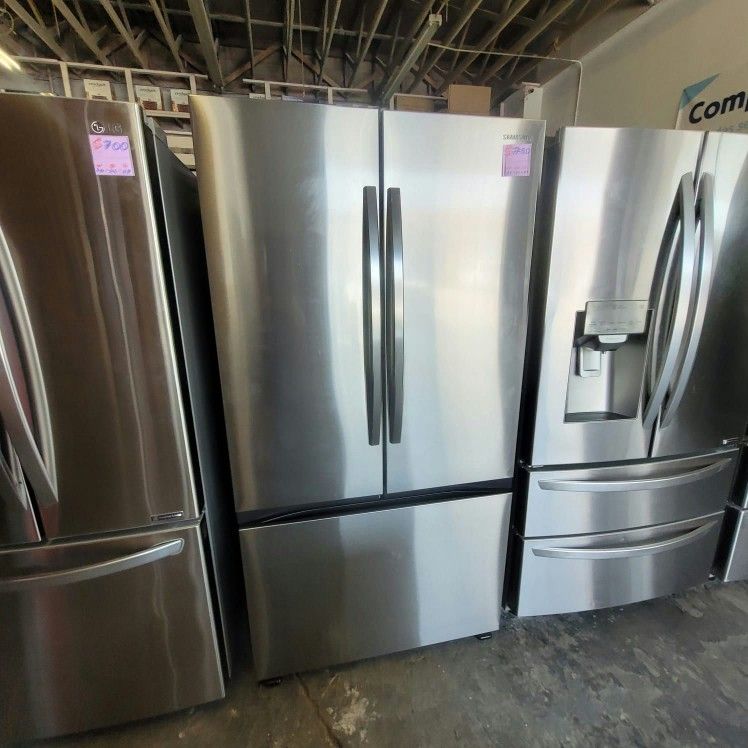 All features Ref rigerator Fri dge Sam sung French Door Fridges