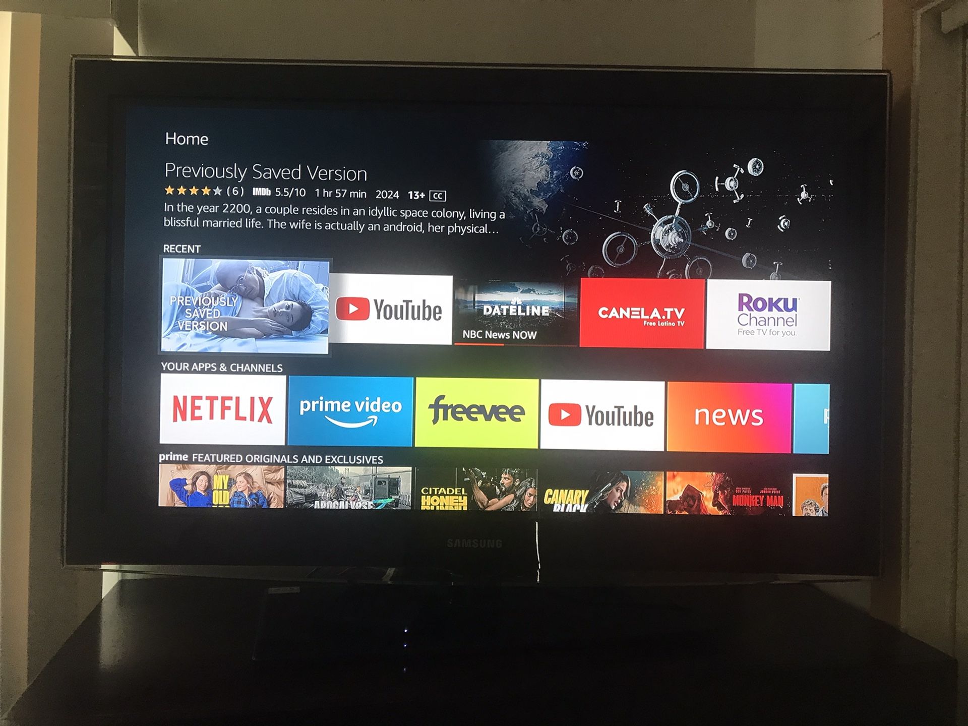 Samsung 45” TV With Roku.