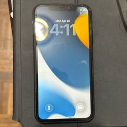 iPhone 11 64 GB No Sim Restriction