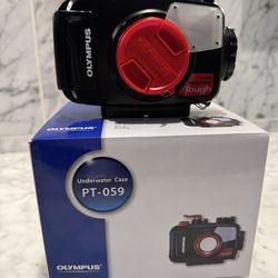 Olympus Underwater/Waterproof TG-6 Camera + OEM PT-059 Underwater Housing — Like New