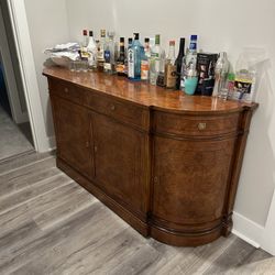 Credenza