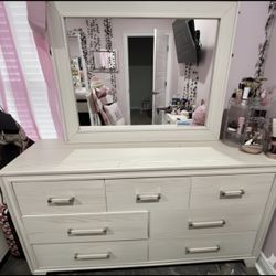 Bedroom Dresser