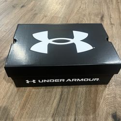 Under Armor Athletic Women Shoes 