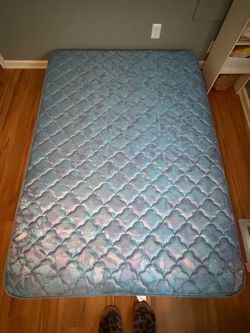 FREE FULL SIZE MATTRESS