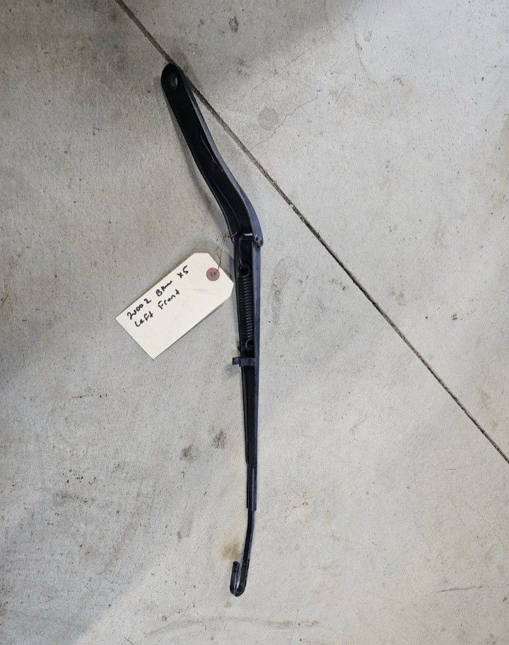 2002 BMW X5 E52 Left Front Windshield Wiper Arm
